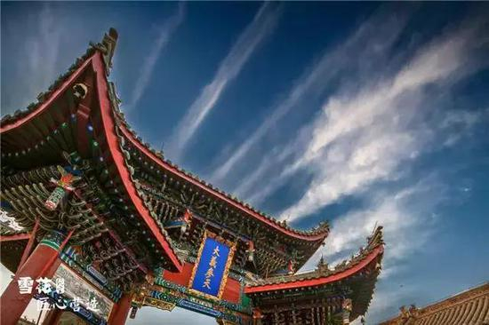 《云腾》 &nbsp;摄于河南开封山陕甘会馆