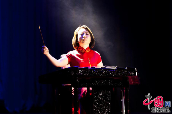 中央音乐学院扬琴教授、博士生导师 刘月宁