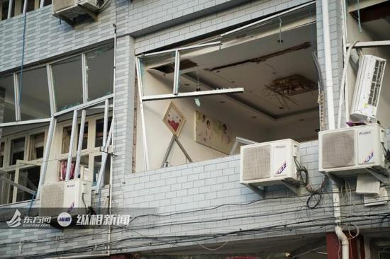 图说：613温岭槽罐车事故现场