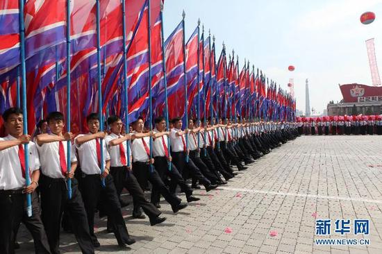  ·阅兵仪式后举行的群众游行活动