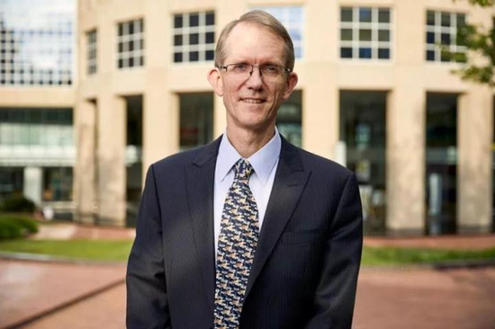 （图说：澳大利亚驻华大使傅关汉图源：新华网）