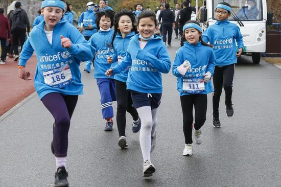 2020&nbsp;年“跑遍中国——联合国儿童基金会世界儿童日宣传周”在京启动 &nbsp;张玉薇/&nbsp;摄