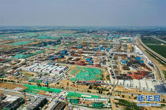 这是雄安新区容西片区建设现场（2021年7月3日摄，无人机照片）。 新华社记者 牟宇 摄