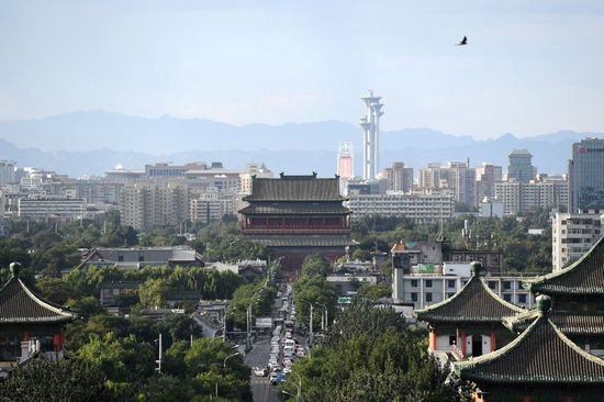 北京中轴线上的鼓楼（2020年9月3日摄）。新华社记者 鞠焕宗 摄