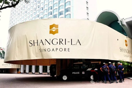 新加坡香格里拉酒店外安保严密图：上观新闻