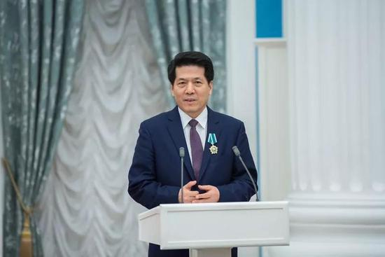  李大使在授勋仪式上致辞