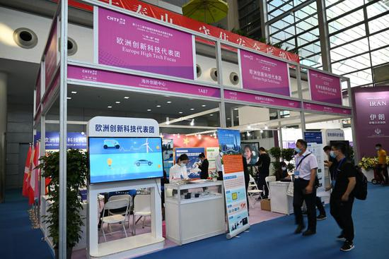 高交会欧洲创新科技代表团。新华社记者 王丰 摄