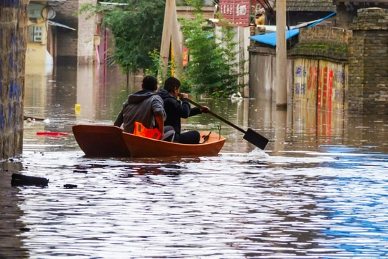  10月8日，受近期连续降雨和上游来水影响，汾河下游山西省运城市新绛段遭遇近40年来最大洪峰。