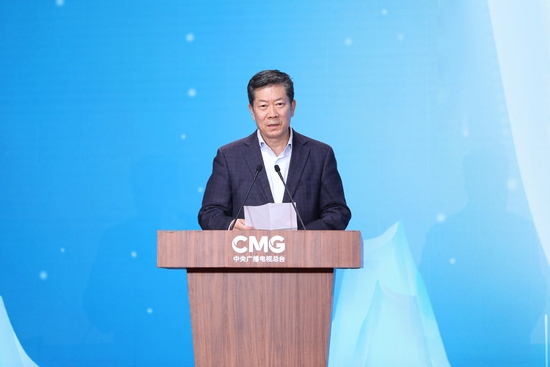 △全国政协文化文史和学习委员会副主任、中国版权协会理事长 阎晓宏