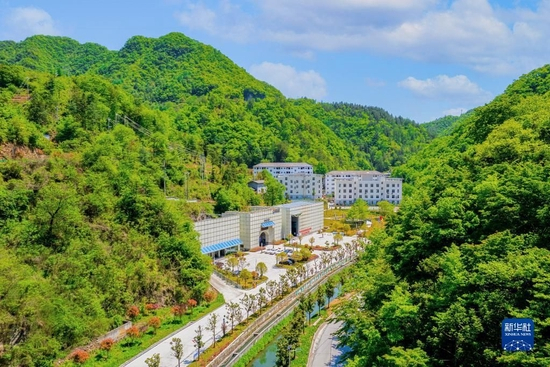 这是2022年5月6日拍摄的兴发集团树崆坪磷矿。 新华社发（王雷 摄）