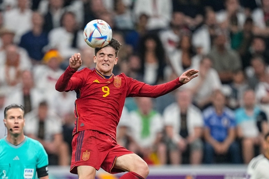 加维头球攻门&nbsp;图据IC photo