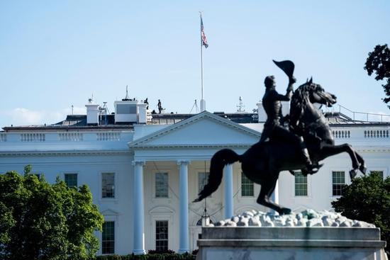 这是在美国首都华盛顿拍摄的白宫。（新华社记者刘杰摄）