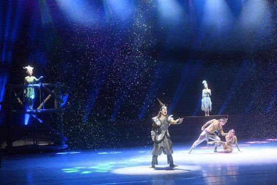 赫哲族伊玛堪歌舞剧《拉哈苏苏》在京上演。新华社记者 金良快 摄