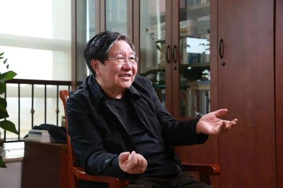 ·骆玉明。图片开头:复旦大学微信公众号。