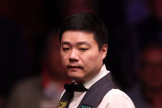 斯诺克国际锦标赛：丁俊晖6-0横扫格雷斯晋级，全场四杆破百