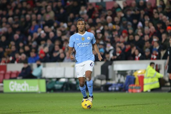 隆戈：米兰继续商谈引进阿克、马里奥·吉拉的交易