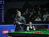 决胜局遭逆转！吴宜泽鏖战11局5-6奥沙利文 无缘世界公开赛决赛