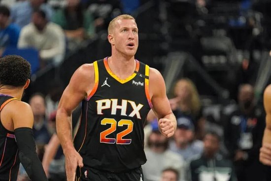 ▲ NBA菲尼克斯太阳队中锋梅森·普拉姆利