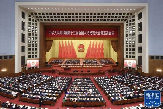 　2022年3月5日，第十三届全国人民代表大会第五次会议开幕