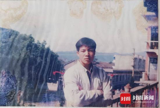  入狱前的温海萍（受访者供图）