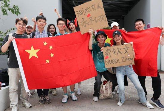 呼伦贝尔大雪致交通拥堵，周边景区伸援手，官方：被困旅客已全部被转移