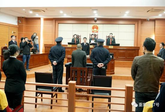 ▲图为今日刘大蔚案宣判现场。新京报记者&nbsp;逯仲胜&nbsp;摄
