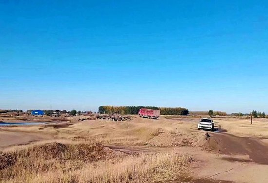 加固后的固定桥可供货车通行　洮南市宣传部供图