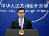 普京对中印关系表态，称发展俄印关系不会以牺牲中国利益为代价，外交部：中方愿同俄、印就推进三国合作保持沟通