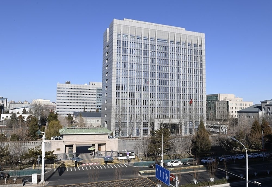 这是中央纪律检查委员会的办公楼（1月17日摄）。新华社记者李贺摄