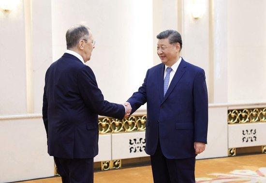 7月15日上午,国家主席习近平在北京人民大会堂会见俄罗斯外长拉夫罗夫。