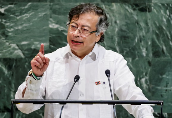 哥伦比亚总统佩特罗在第80届联合国大会上发表讲话 卫报