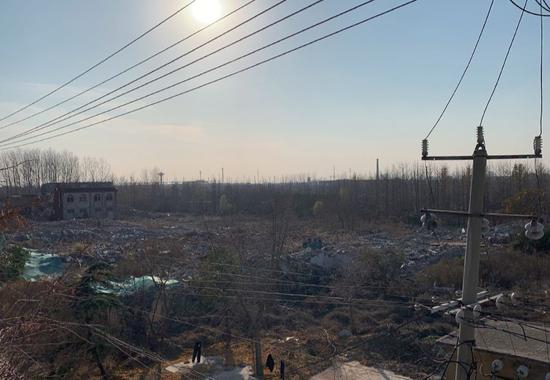 葛庄村拆而不建的地块