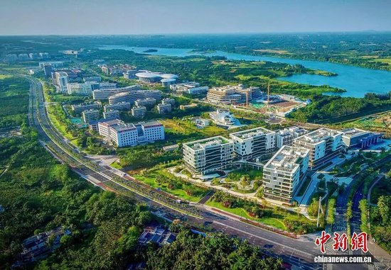 资料图：博鳌乐城国际医疗旅游先行区。博鳌乐城国际医疗旅游先行区管理局 供图（无人机照片）