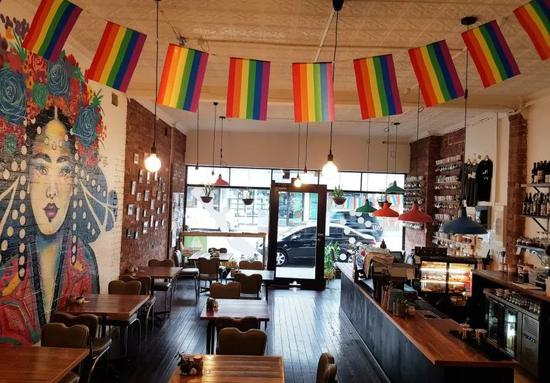  咖啡馆内部 图&nbsp;via Broadsheet