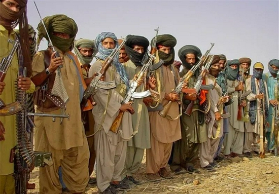 俾路支解放军成员。巴基斯坦与一些西方观察家认为印度为其提供长期支持。&nbsp;图源：tasnimnews