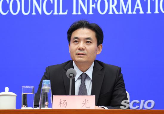  国务院港澳事务办公室新闻发言人杨光（张馨 摄）