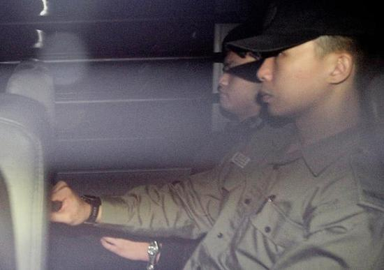 涉嫌在台湾杀害女友的香港籍男子陈同佳（左）&nbsp;&nbsp;图自港媒