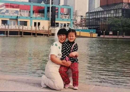 △石之予和妈妈