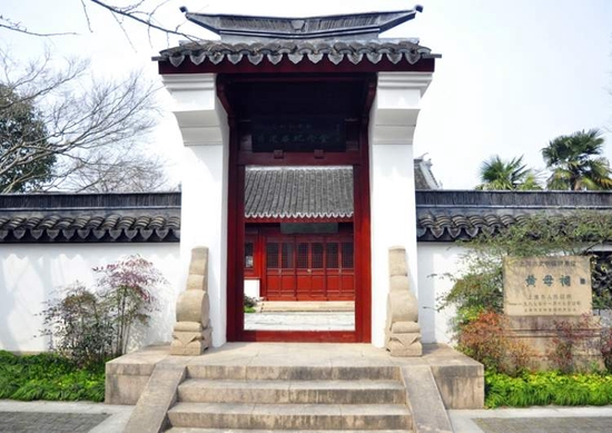  上海植物园黄母祠