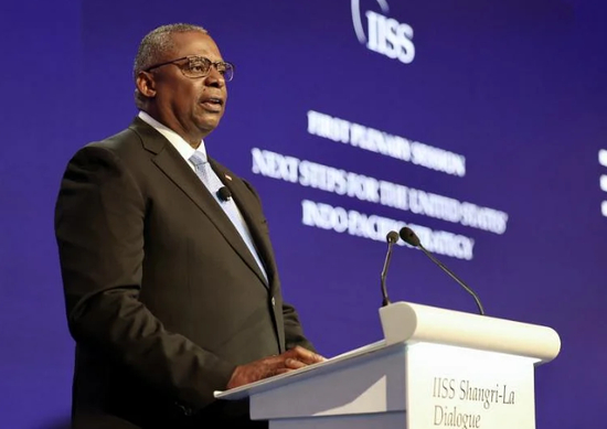 美国防长奥斯汀11日在香格里拉对话会上发言。&nbsp;图源：twitter