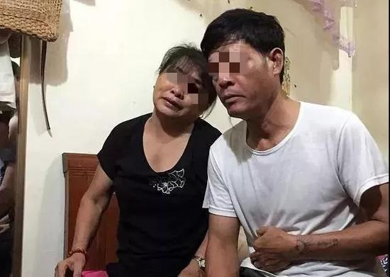 My的父母两人加起来一个月的收入只有400美元。