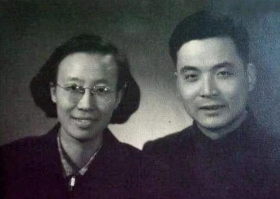 1953年，邓稼先和许鹿希在北京结婚&nbsp;