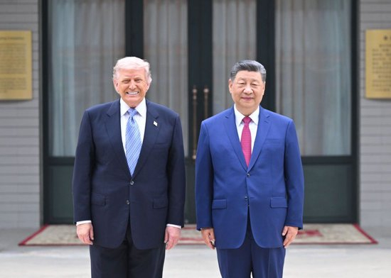 5月15日上午，国家主席习近平在中南海同美国总统特朗普举行小范围会晤。新华社记者 燕雁 摄