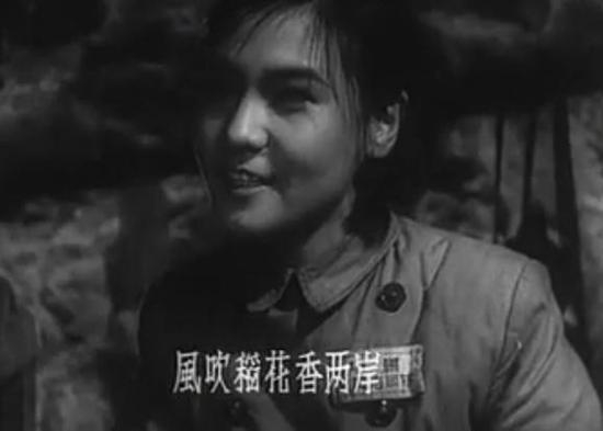 电影《上甘岭》中《我的祖国》片段截图