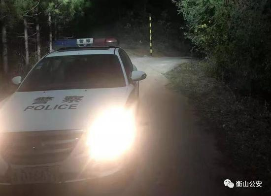 （深夜，奔波在周边乡镇设卡盘查）