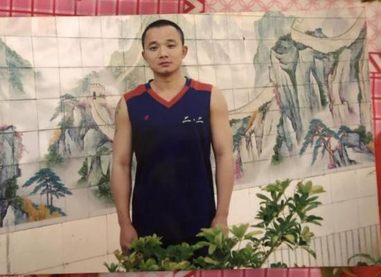 林青华照片。图均来自澎湃新闻记者 孟琦