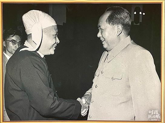 △1960年9月29日，毛泽东主席会见专门到中国访问的缅甸联邦总理吴努。（总台央视记者沈忱拍摄）
