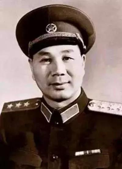 （图为杨成武上将）