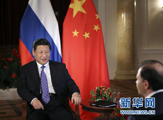 2014年2月7日，习近平在俄罗斯索契接受俄罗斯电视台专访。新华社记者 兰红光摄