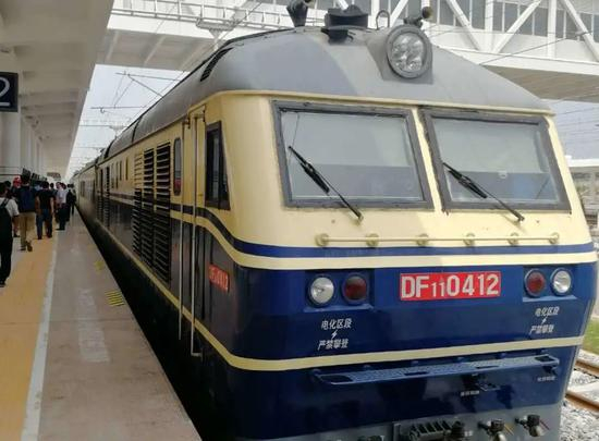  ▲五峰山长江大桥联调联试检测车辆